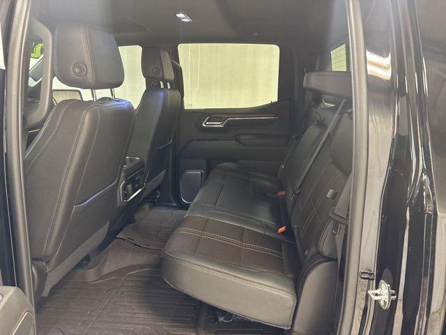 Photo of 2024 Black Chevrolet Silverado 1500