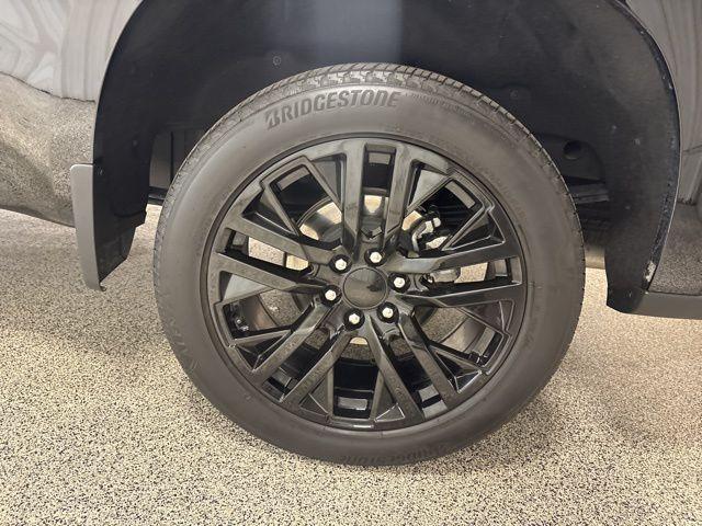 Photo of 2024 Black Chevrolet Silverado 1500
