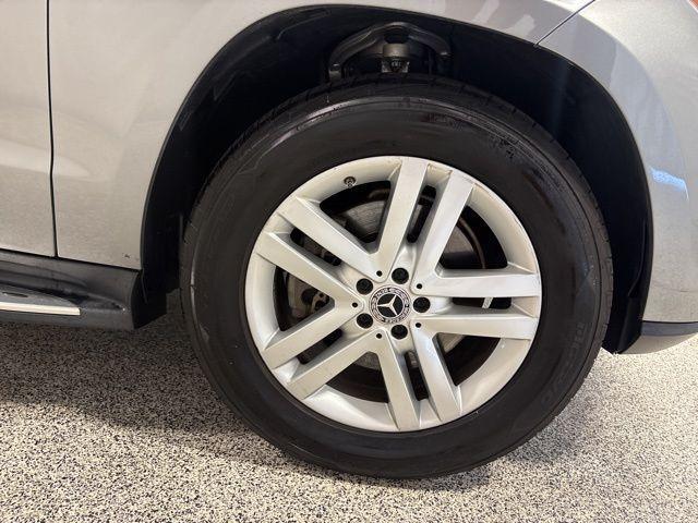 Photo of 2015 Silver Mercedes-Benz GL-Class