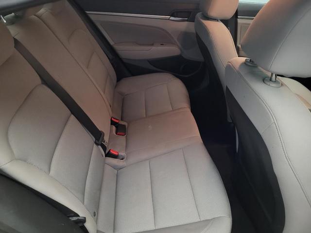 Photo of 2017 Scarlet Red Hyundai ELANTRA