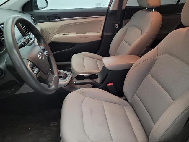Photo of 2017 Scarlet Red Hyundai ELANTRA