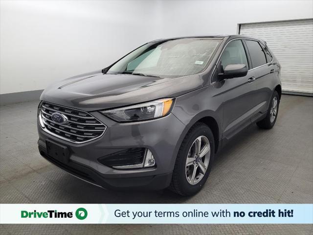 Photo of 2022 Carbonized Gray Metallic Ford Edge