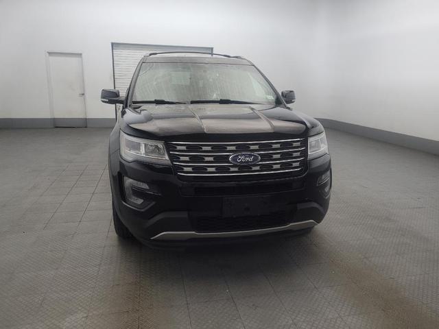 Photo of 2017 Shadow Black Ford Explorer