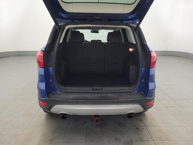 Photo of 2019 Lightning Blue Metallic Ford Escape