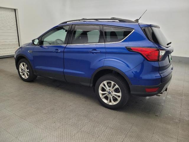 Photo of 2019 Lightning Blue Metallic Ford Escape