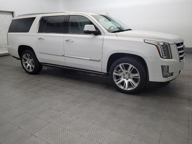 Photo of 2016 Crystal White Tricoat Cadillac Escalade ESV