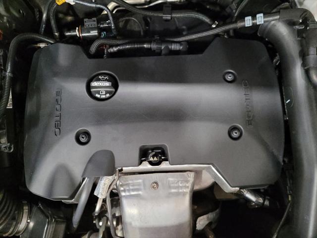 Photo of 2019 Silver Ice Metallic Chevrolet Equinox