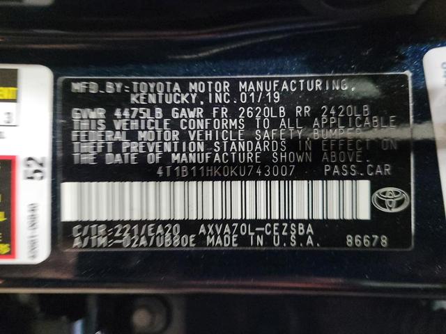 Photo of 2019 Blue Toyota Camry