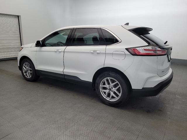 Photo of 2023 White Ford Edge