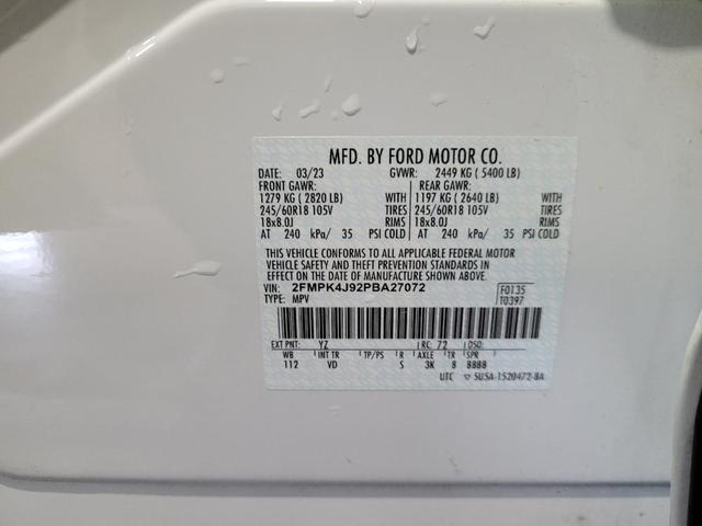 Photo of 2023 White Ford Edge