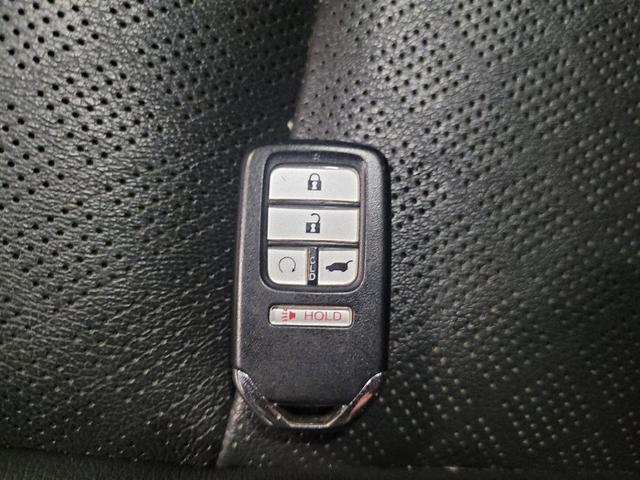 Photo of 2021 Black Honda Passport