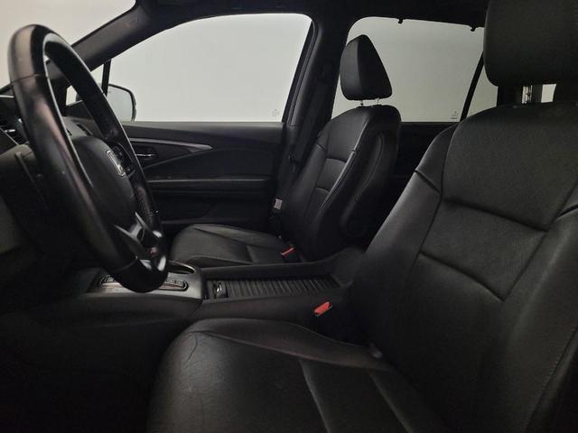 Photo of 2021 Black Honda Passport