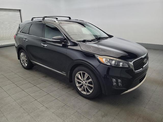Photo of 2017 Ebony Black Kia Sorento