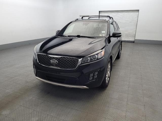 Photo of 2017 Ebony Black Kia Sorento