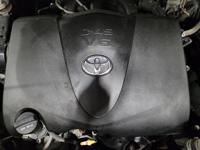 Photo of 2018 Predawn Gray Mica Toyota Highlander