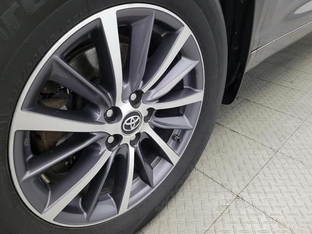 Photo of 2018 Predawn Gray Mica Toyota Highlander