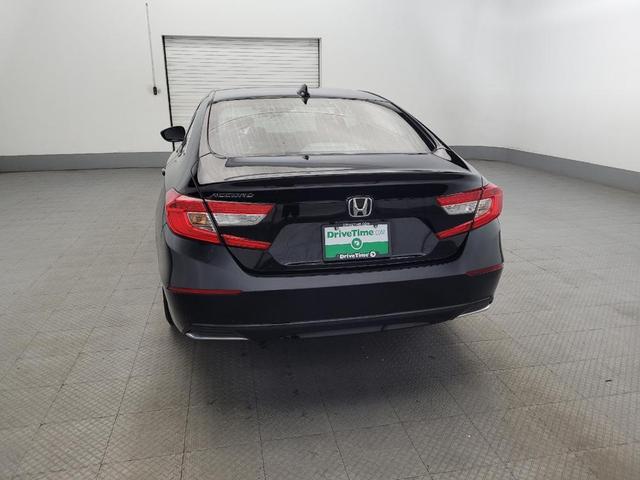 Photo of 2019 Crystal Black Pearl Honda Accord