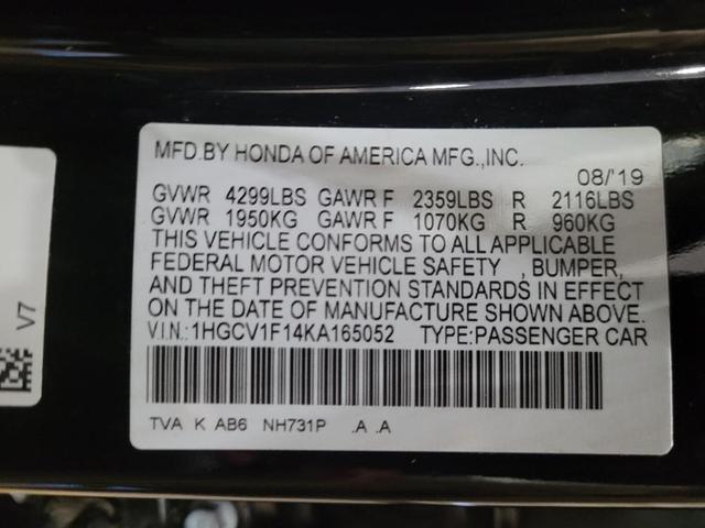 Photo of 2019 Crystal Black Pearl Honda Accord