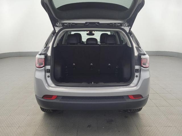 Photo of 2019 Billet Silver Metallic Clearcoat Jeep Compass
