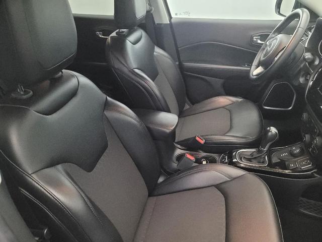 Photo of 2019 Billet Silver Metallic Clearcoat Jeep Compass