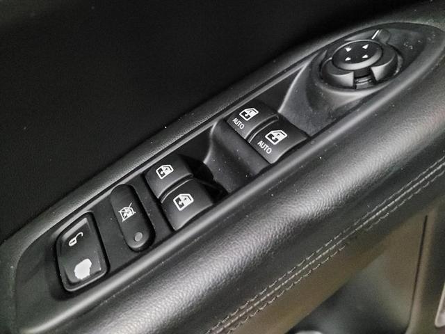 Photo of 2019 Billet Silver Metallic Clearcoat Jeep Compass