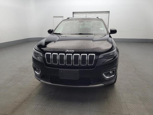 Photo of 2019 Diamond Black Crystal Pearlcoat Jeep Cherokee