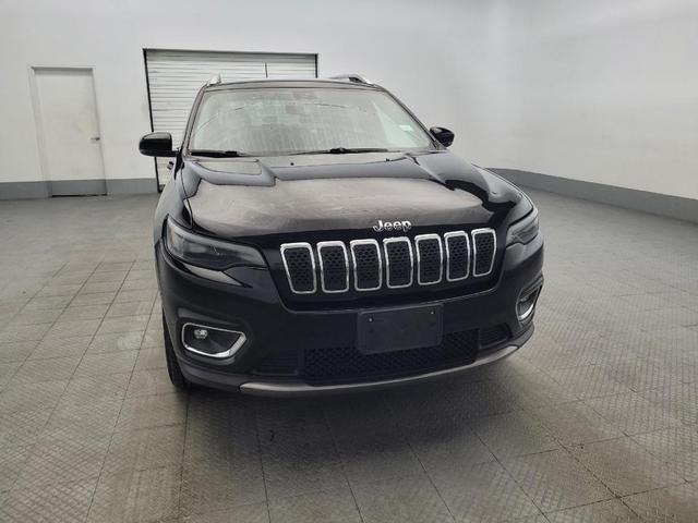 Photo of 2019 Diamond Black Crystal Pearlcoat Jeep Cherokee