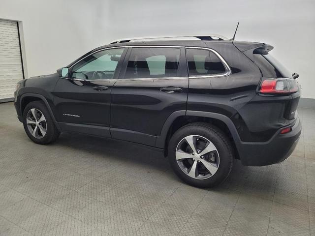 Photo of 2019 Diamond Black Crystal Pearlcoat Jeep Cherokee