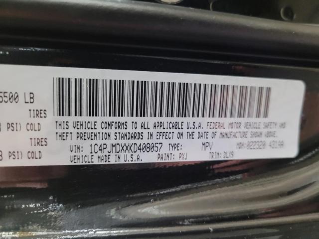 Photo of 2019 Diamond Black Crystal Pearlcoat Jeep Cherokee