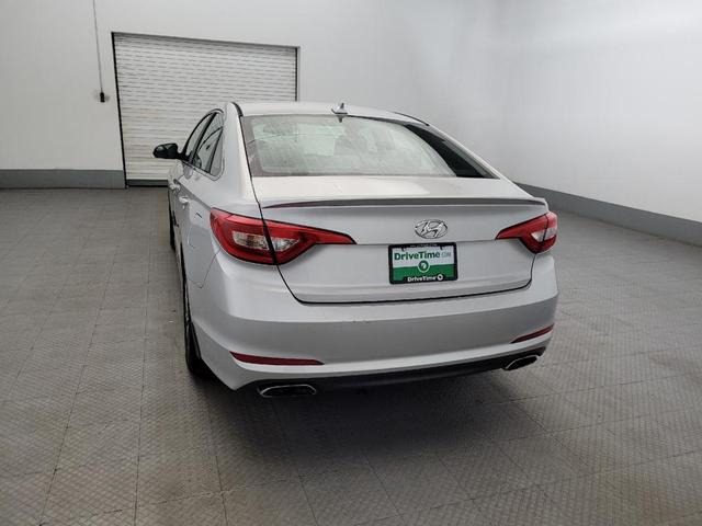 Photo of 2016 Symphony Silver Hyundai SONATA