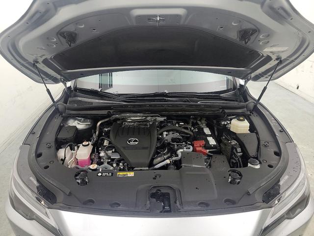 Photo of 2023 Silver Lexus RX 350