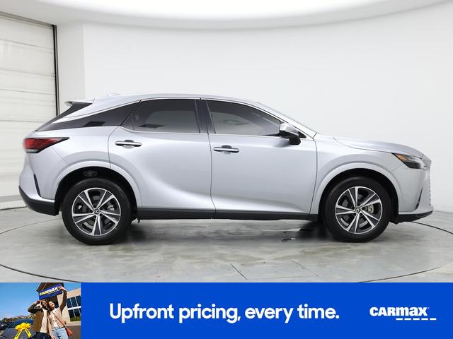 Photo of 2023 Silver Lexus RX 350