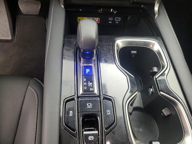 Photo of 2023 Silver Lexus RX 350