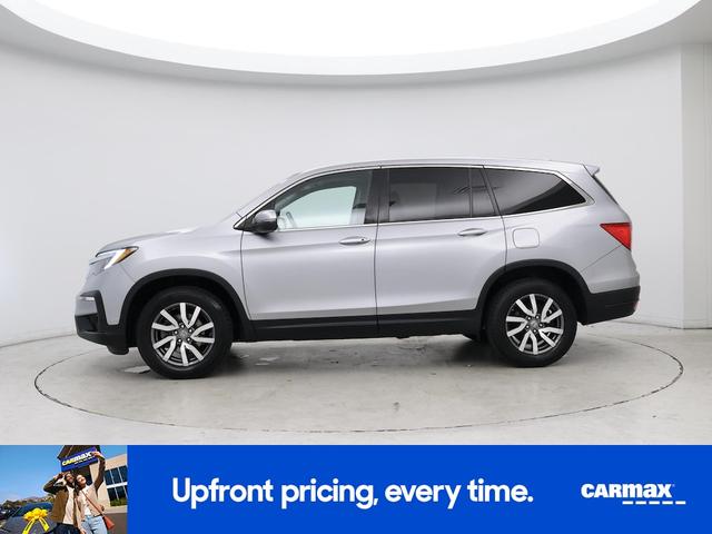 Photo of 2021 Silver Honda Pilot