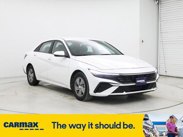 2024 Hyundai Elantra
