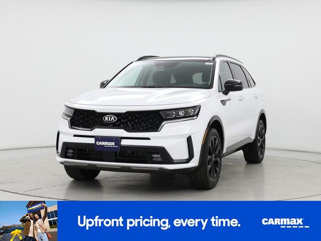 Photo of 2021 White Kia Sorento