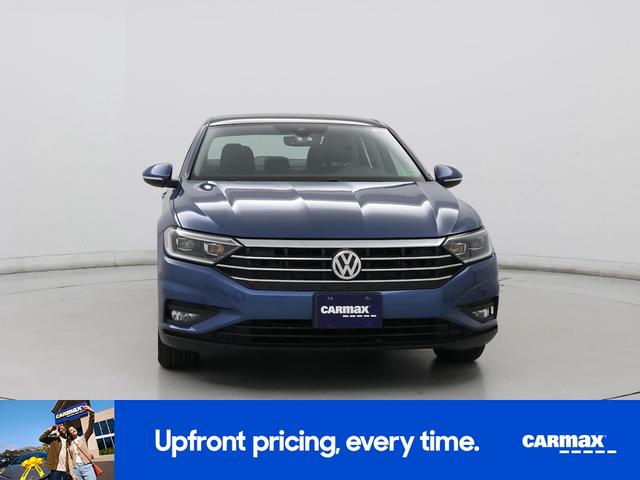 Photo of 2019 Blue Volkswagen Jetta