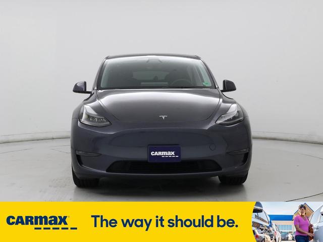 Photo of 2023 Gray Tesla Model Y