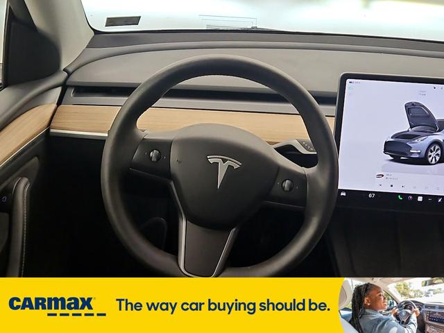 Photo of 2023 Gray Tesla Model Y