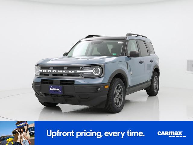 Photo of 2022 Blue Ford Bronco Sport