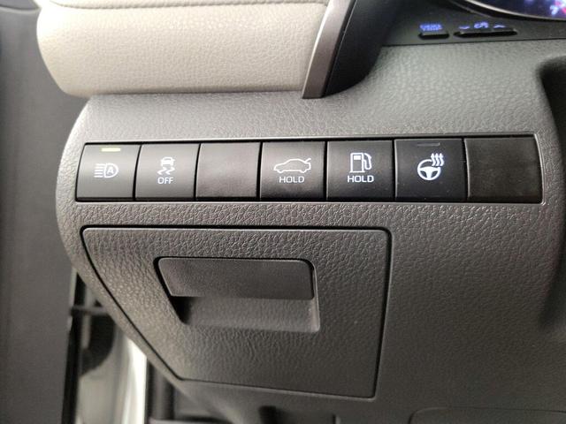 Photo of 2021 White Toyota Camry