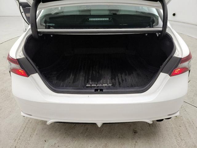 Photo of 2021 White Toyota Camry