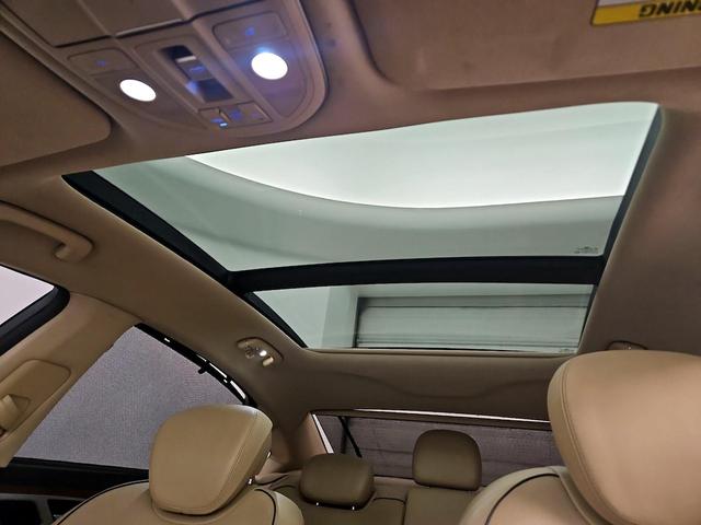Photo of 2015 Black Hyundai Genesis