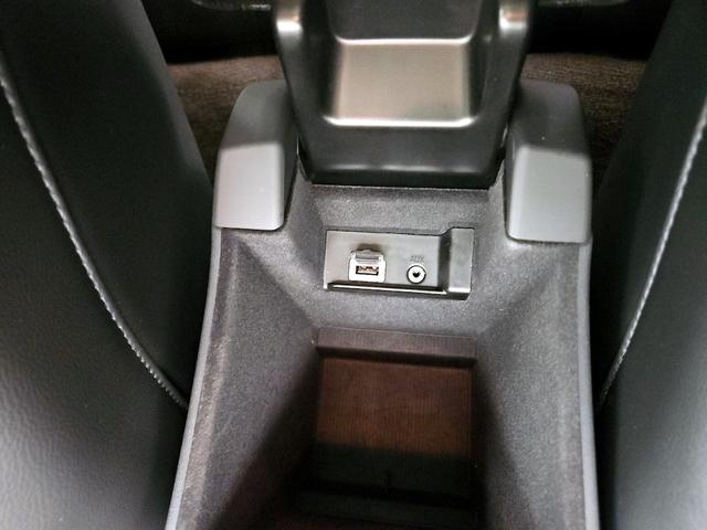 Photo of 2016 White Volvo V60