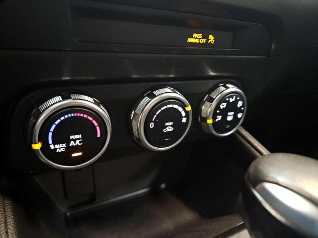 Photo of 2017 White Mazda CX-5