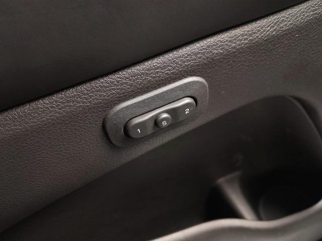 Photo of 2017 Billet Silver Metallic Clearcoat Jeep Grand Cherokee