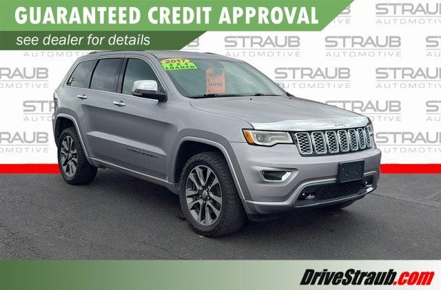 Photo of 2017 Billet Silver Metallic Clearcoat Jeep Grand Cherokee