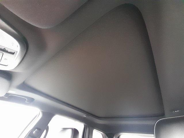 Photo of 2017 Billet Silver Metallic Clearcoat Jeep Grand Cherokee