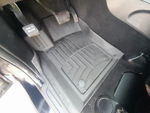 Photo of 2021 Diamond Black Jeep Grand Cherokee
