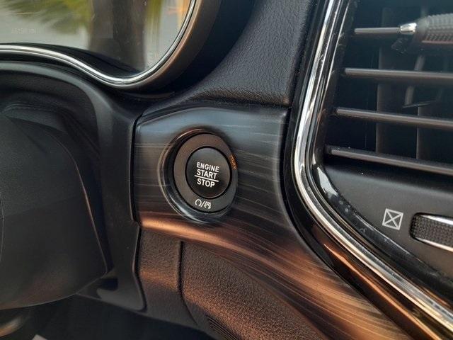 Photo of 2021 Diamond Black Jeep Grand Cherokee